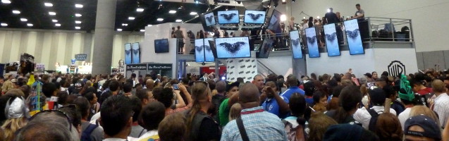 SDCC Crowd with TVs